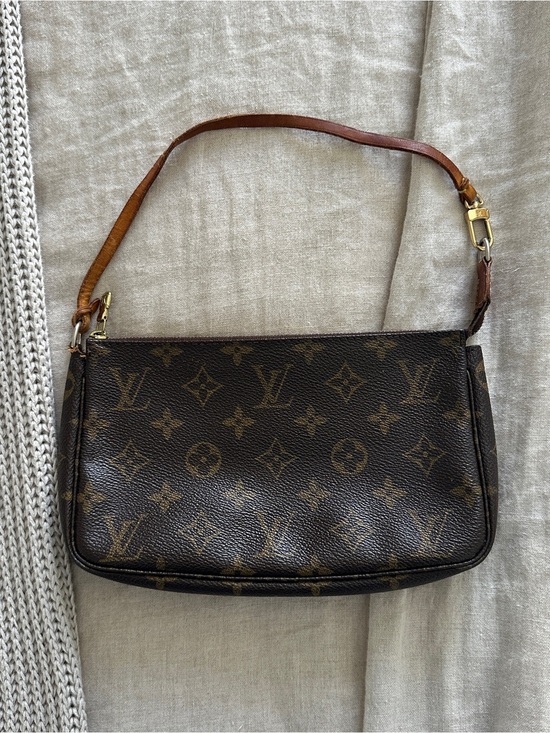 Louis Vuitton Handbags - Louis Vuitton Monogram Canvas Shoulder Pochette in Brown with Tan Strap